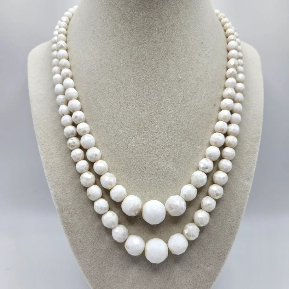 VINTAGE White Sparkle Faceted Glass Bead Double Strand Necklace Box Clasp